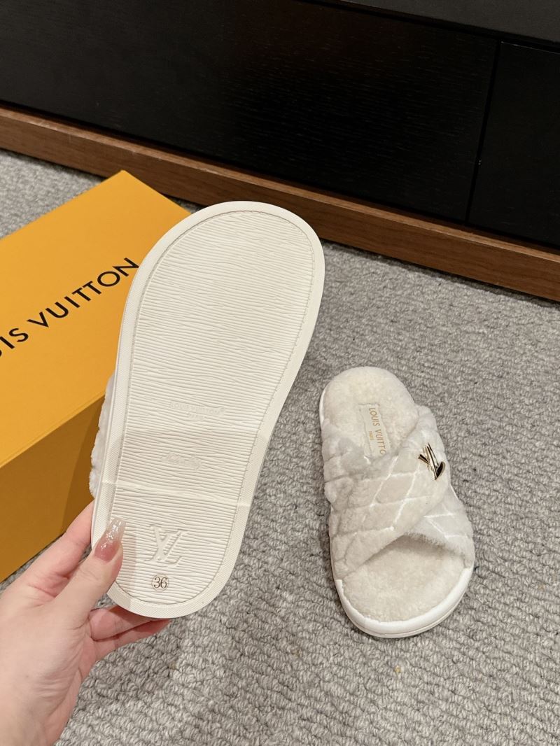 Louis Vuitton Slippers